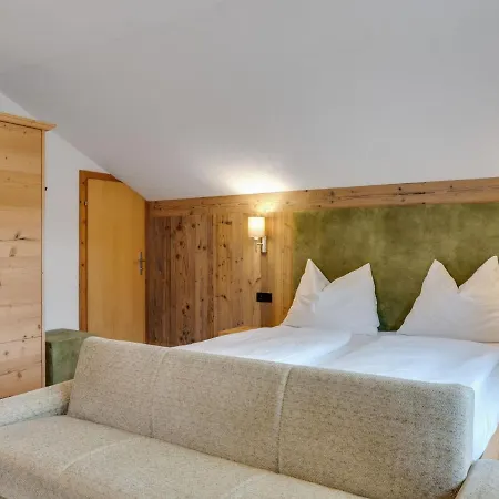 In Near Amade Slopes