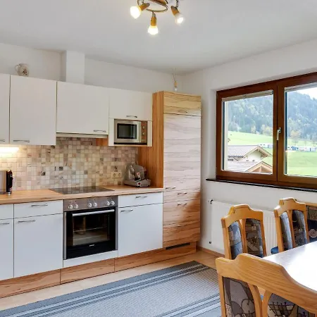 In Near Amade Slopes شقة