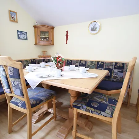 Апартаменты In Near Amade Slopes Клайнарль